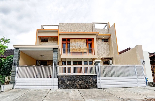 Hotel O Avisha Guest House Syariah