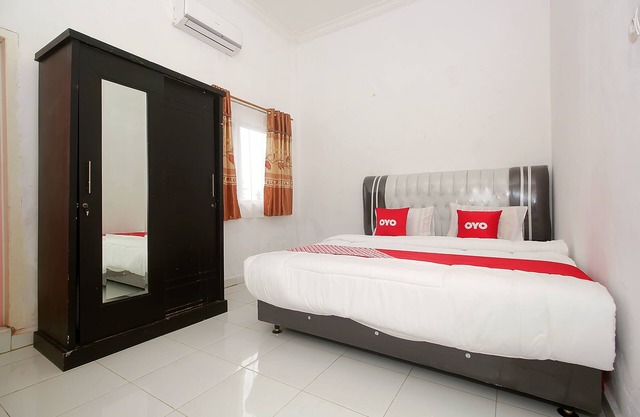 Hotel O Jasmine Kost Syariah