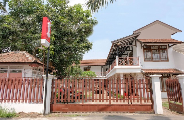 Hotel O Kina Family Residence Syariah