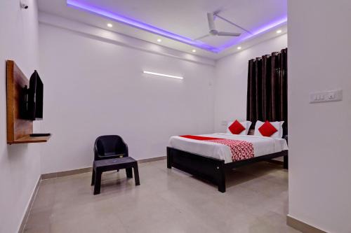Hotel O Maruthi Paradise Netaji Udyanavana Park