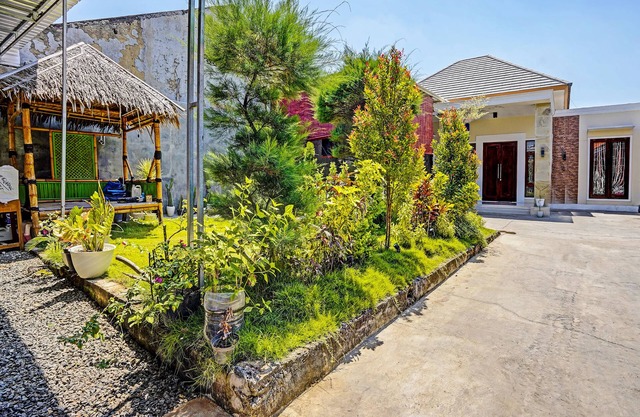 Hotel O Reva Residence Syariah