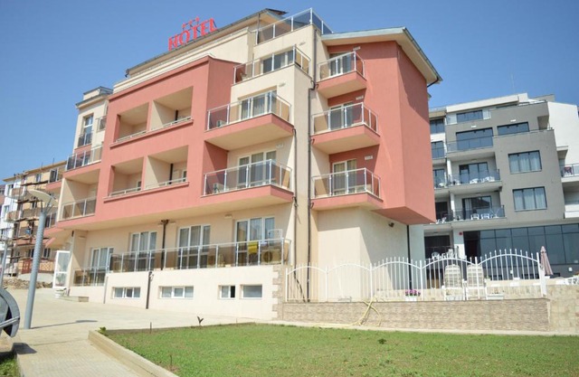 Hotel Ray