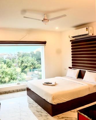 Hotel Rhythms Chennai near TradeCentre,Miot,DLF,L&T