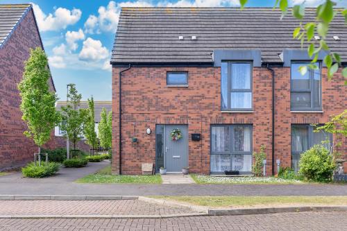 House near Edinburgh Ideal for Small Groups, Contactors & Tourists