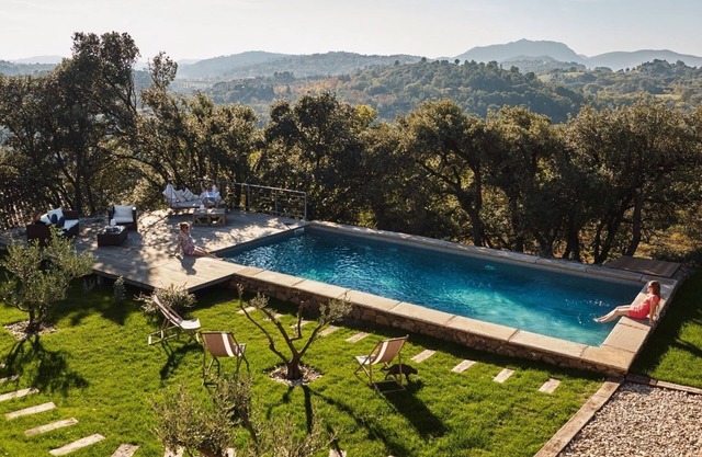 House near Lac du Salagou