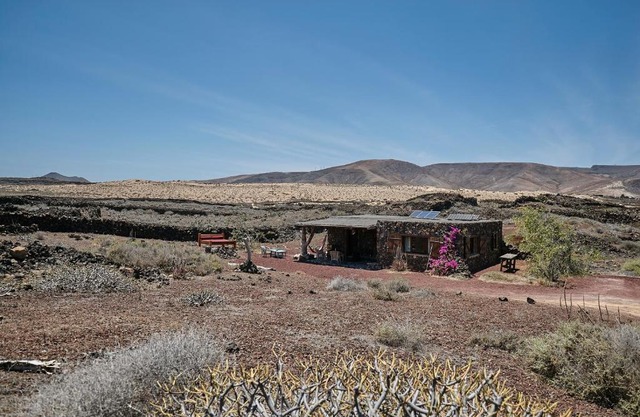 Hubara Retreat