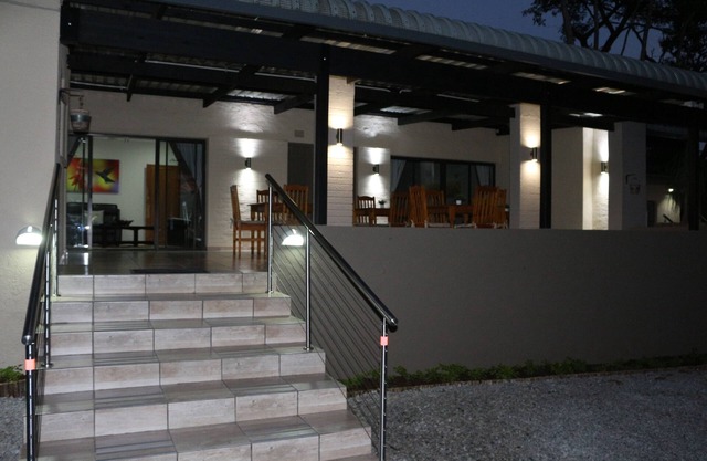 Hummingbirds Nest Guesthouse