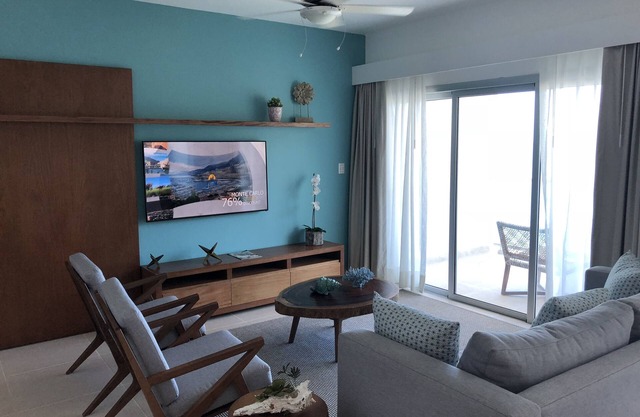 Imperial Suites by Lifestyle 3 Bedroom Ocean View Suites with VIP Access