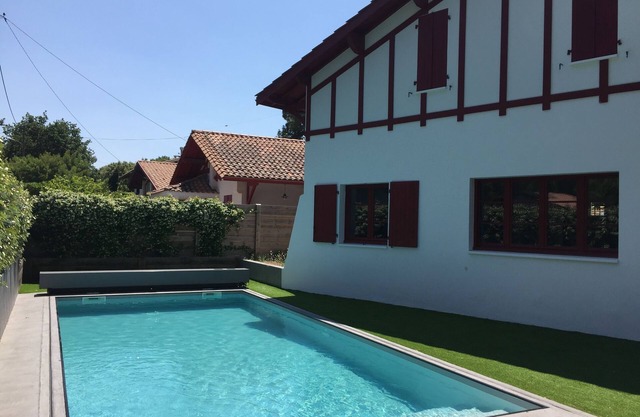 In Moulleau, very pleasant holiday home completely renovated in 20