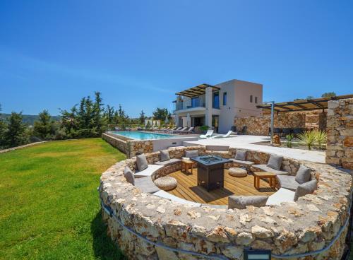 In Vivo Villa - Breathtaking View -90sqm Heated Infinity Pool