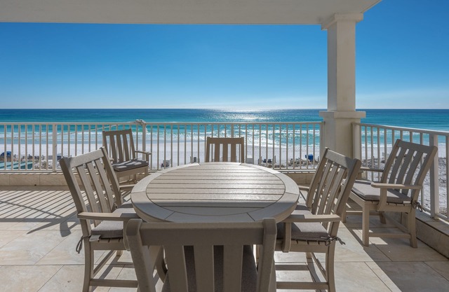 Inn at Crystal Beach 307 | by Salt Water Vacations