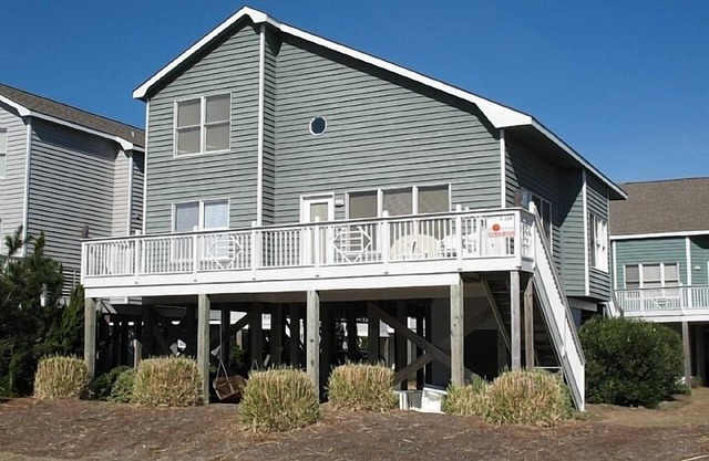 ISLAND PARK - SECOND ROW! AVAILABLE NOW!