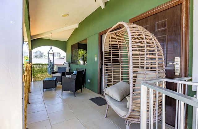 Jaco Sol Quad Plex