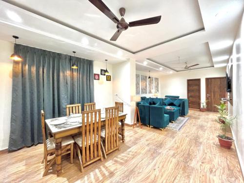 Kasauli Vista - A Luxury Resort - Swimming Pool