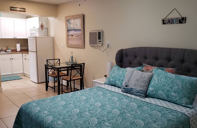 Keep it simple at this peaceful and centrally-located place