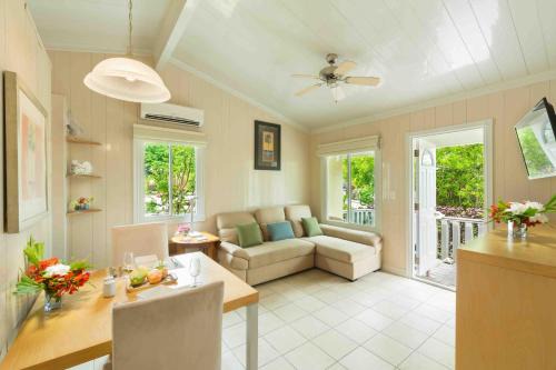 Kokomo Classic 2 Bedroom Couples Cottage