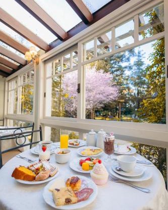 Lê Château Hotel de Gramado, seu refúgio no centro da cidade