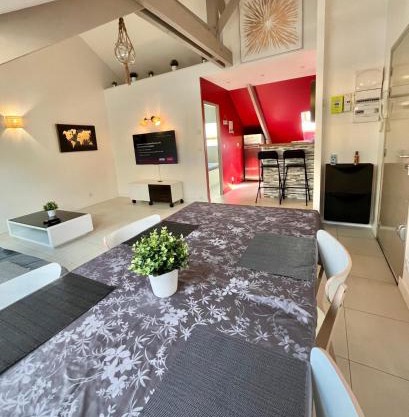 L'incontournable - Proche de Paris-Orly-Beau F2