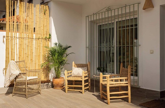 LA BRISCA SUN & SOUL. Discover Malaga at your own pace