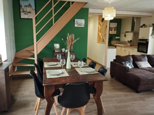 La Foncine - FR-1-489-554