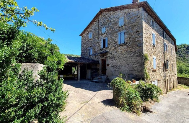 La maison des Marges- Ardèche-Les Vans-Grotte-Chauvet