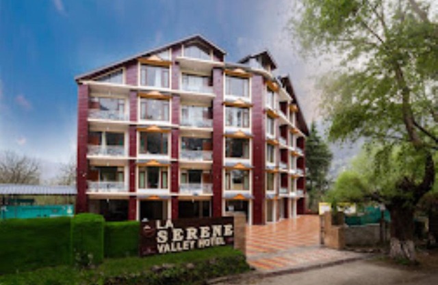 LA Serene Valley Manali