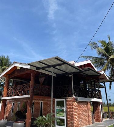 La' Tansa IZ Homestay