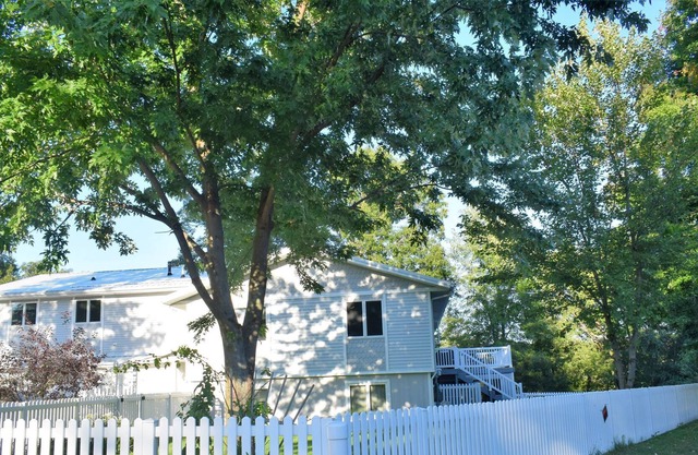 Lake Rental in quiet residential area only minutes away from Muskegon/Lake MI