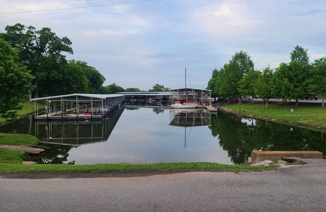 Lake Side Retreat You'll Love!