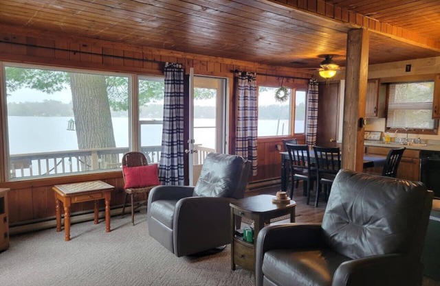 Lakeside Pines Cabin