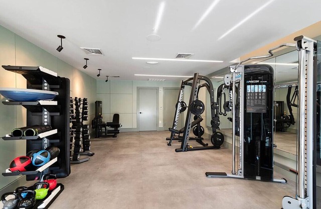 Landing at Cortland on McKinney - 2 Bedrooms in Downtown Dallas