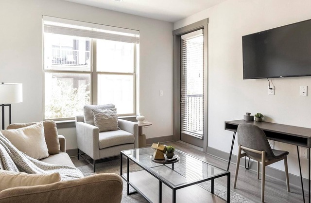 Landing | Incredible 1BD, Pool, Gym