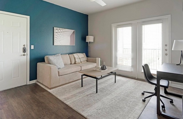 Landing | Modern 2BD, Gym, Clubhouse