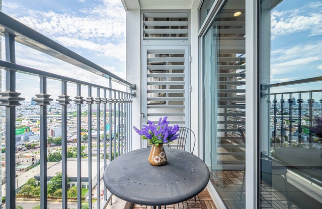 Landmark 81 - Royal Galaxy Apartment