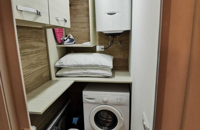 Large Studio which is 5 minutes from the tourist port La Marina di Scarlino