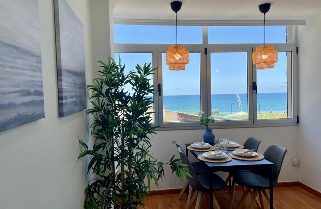 Las Canteras View Home