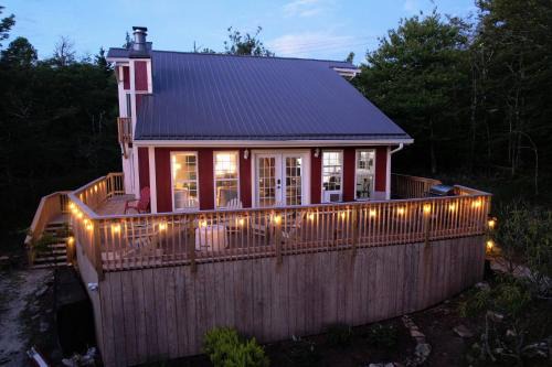 Late Summer Specials - Hiking Trails - Walk 2 Fred's Deli