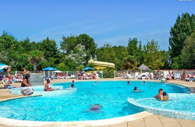 Le MarieElodie85 mobilhome tout confort dans camping Le Clos Cottet