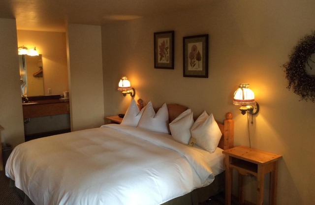 Linderhof Inn
