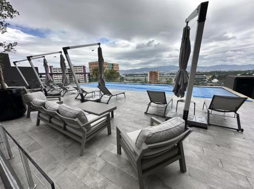 Lindo apartamento con piscina y gimnasio en Zona 14