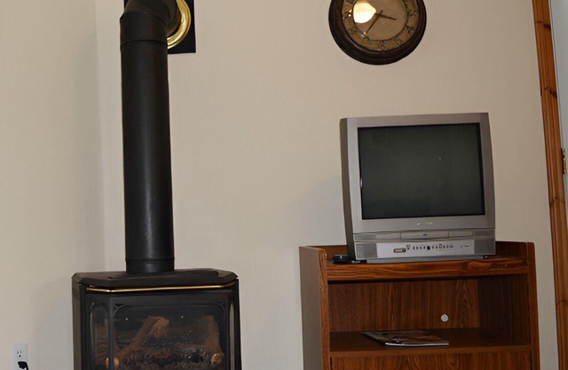 Lions Head Beach Motel & Cottages