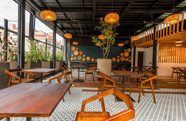 Liv Zona G By Sarasti