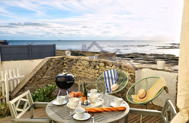 Localise - Maison à la Pointe de Léchiagat Avec Terrasse vue mer