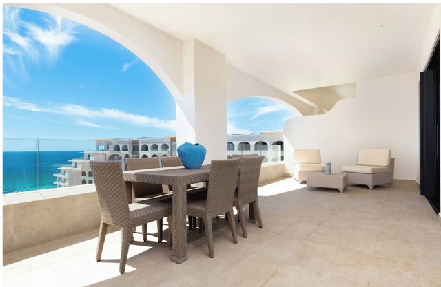 Located in the corridor between cabo and San Jose