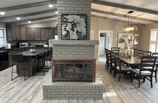 Located on a beautiful ranch! Relax with mountain view’s & a pool table