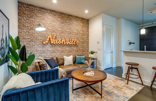 Lofts At 30th - Urban Lounge - Minutes To Broadway