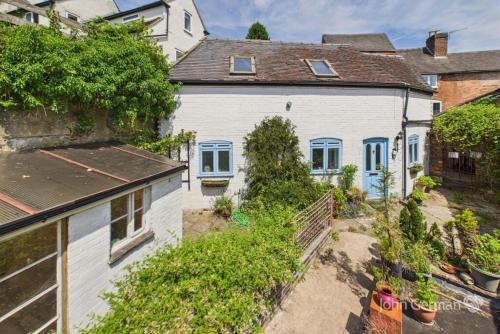 Lorash Cottage, Ashbourne