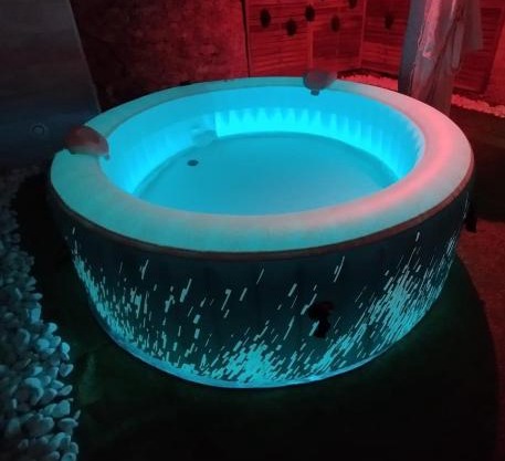 love and spa - love room