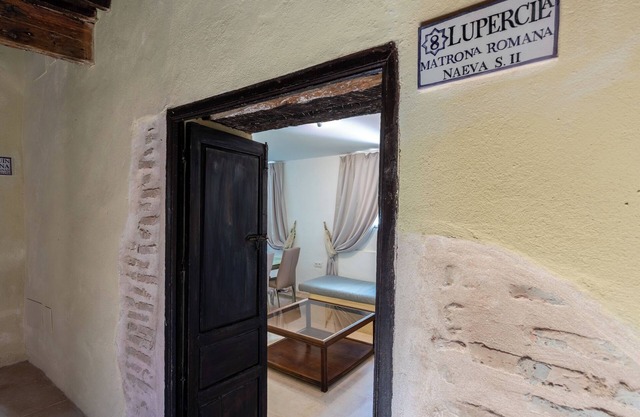 Lupercila 8 - One Bedroom Apartment, Sleeps 2