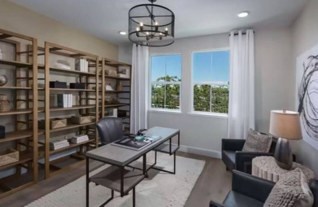 LuxeAM3: Stylish & Luxurious, New, BBQ Grill, 4BR